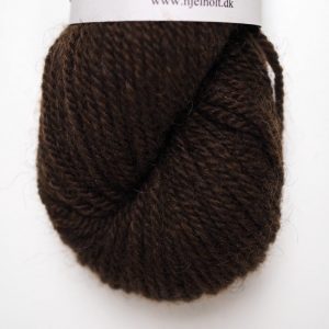 06 Mørk Brun